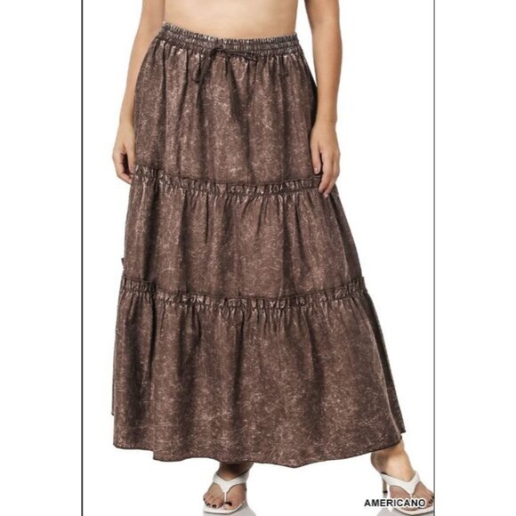 Zenana Plus NWOT Americano Vintage Wash Tiered Ruffle Maxi Skirt Sz 2x - Picture 1 of 1